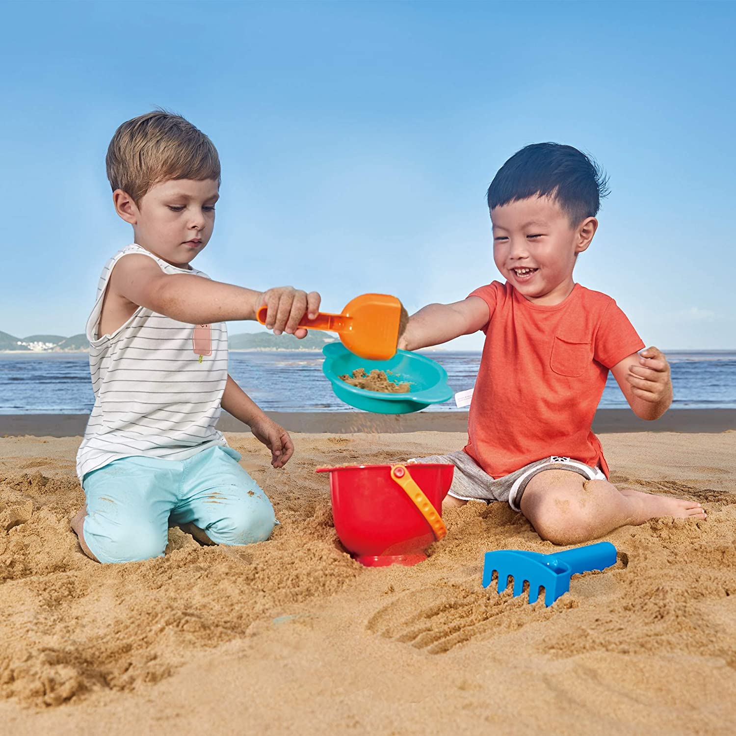 Hape Beach Toy Essential Set, Mesh Bag Included
